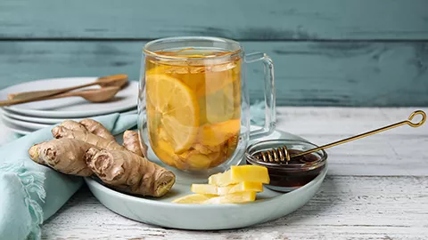 honey lemon tea with ginger root
